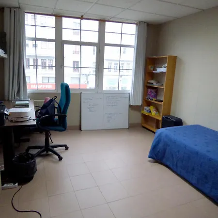 Хостел Residencia Universitaria Jose Sardina *